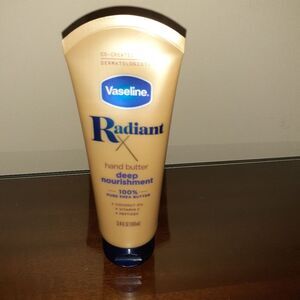 Vaseline Radiant X Hand Butter 3.4 Oz Shea Butter Moisturizer Cream Lotion New
